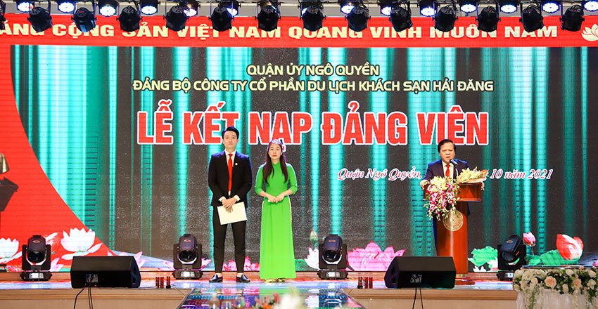 Lễ kết nạp đảng viên mới và sơ kết tháng 9 năm 2021